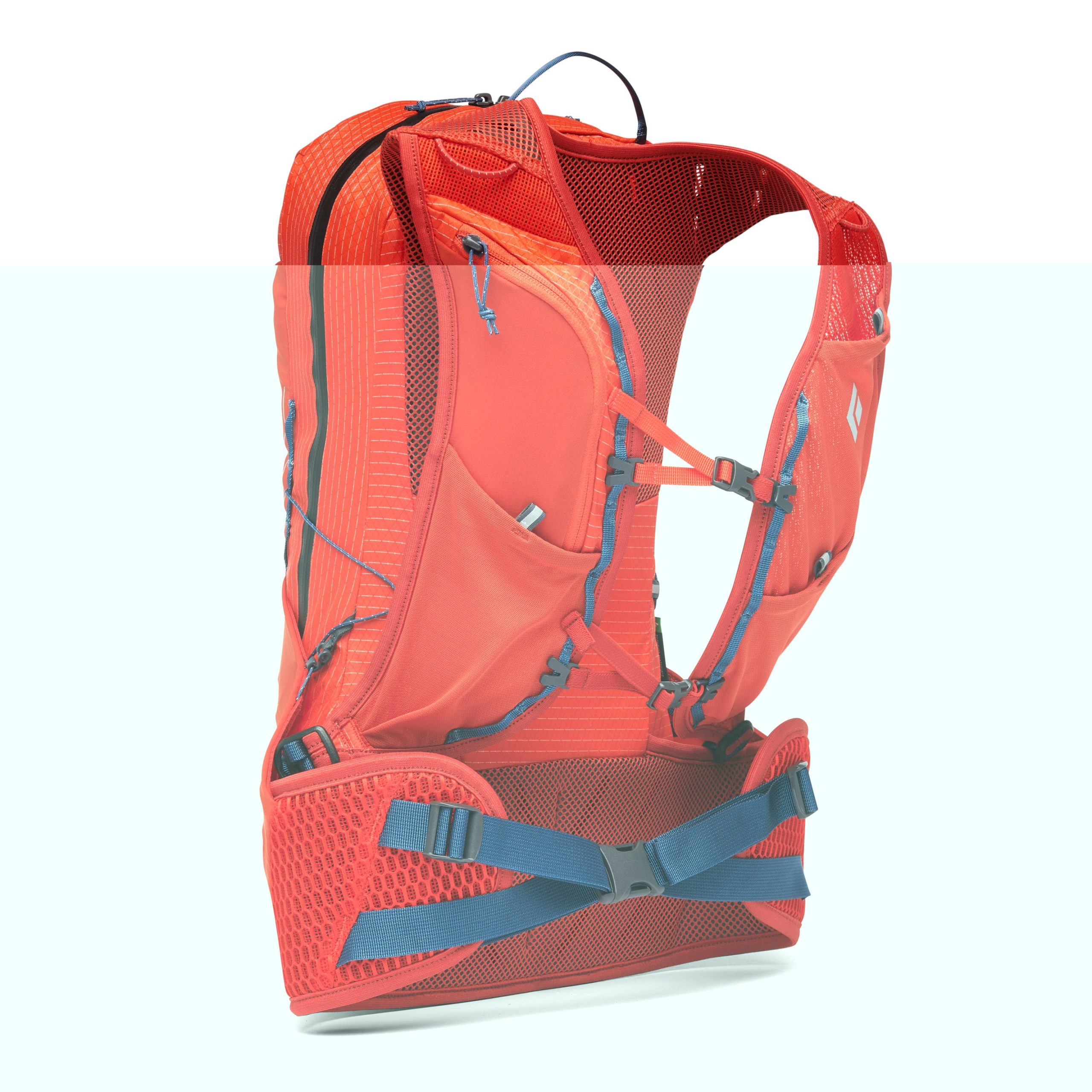 Pursuit 15 Backpack - Past Season - Image 11