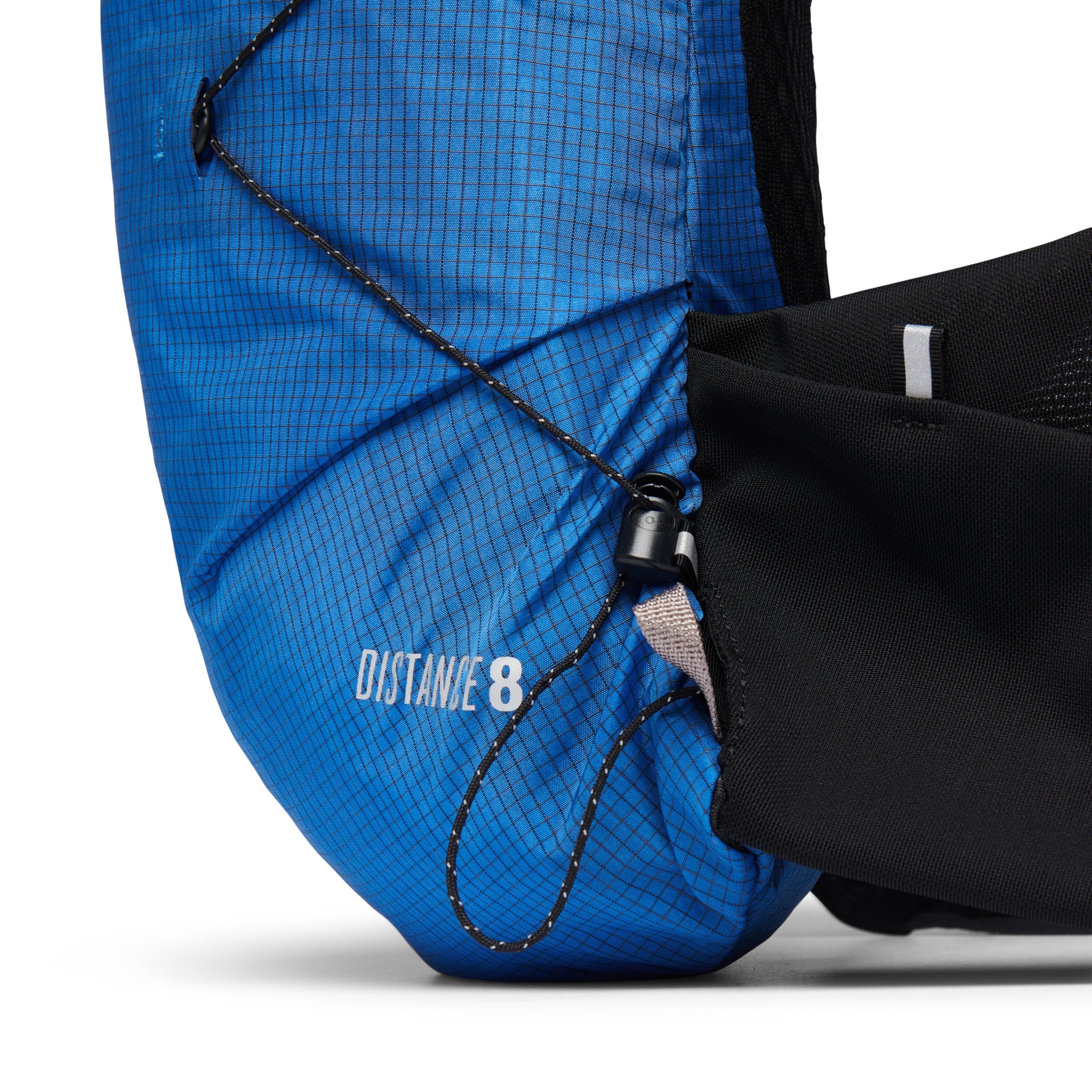 Distance 8 Backpack - Past Season - Image 13
