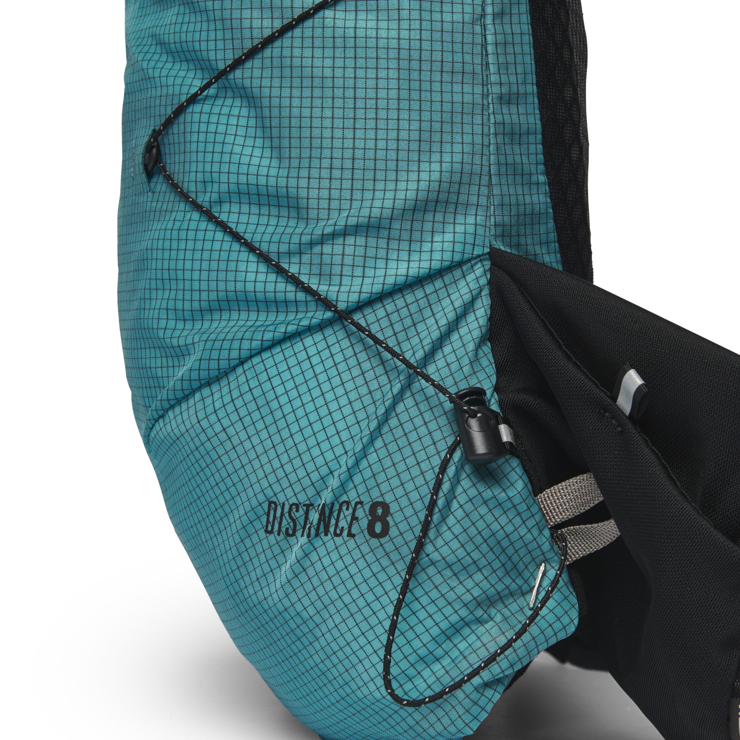Women's Distance 8 Backpack - Past Season - Image 4