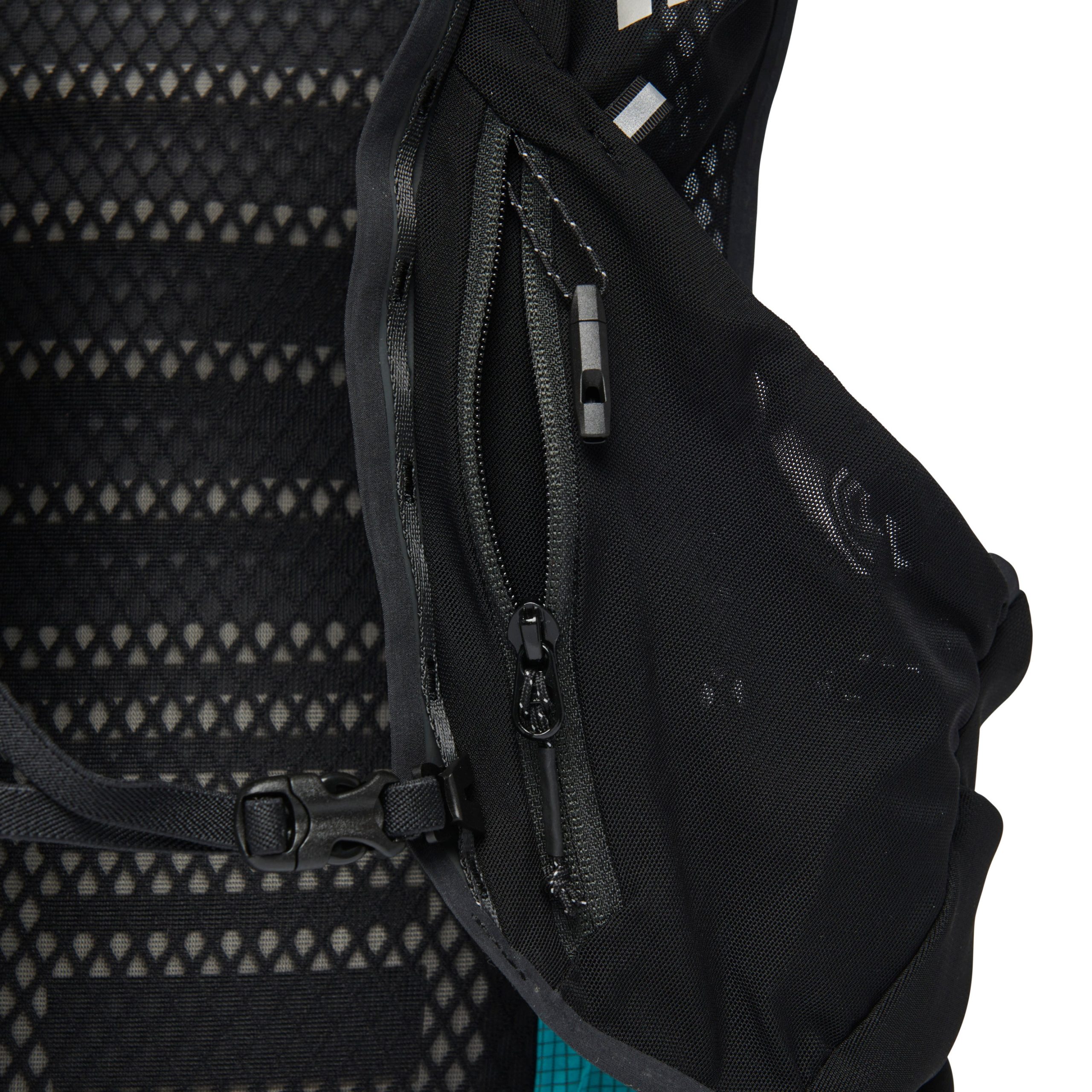 Women's Distance 8 Backpack - Past Season - Image 8