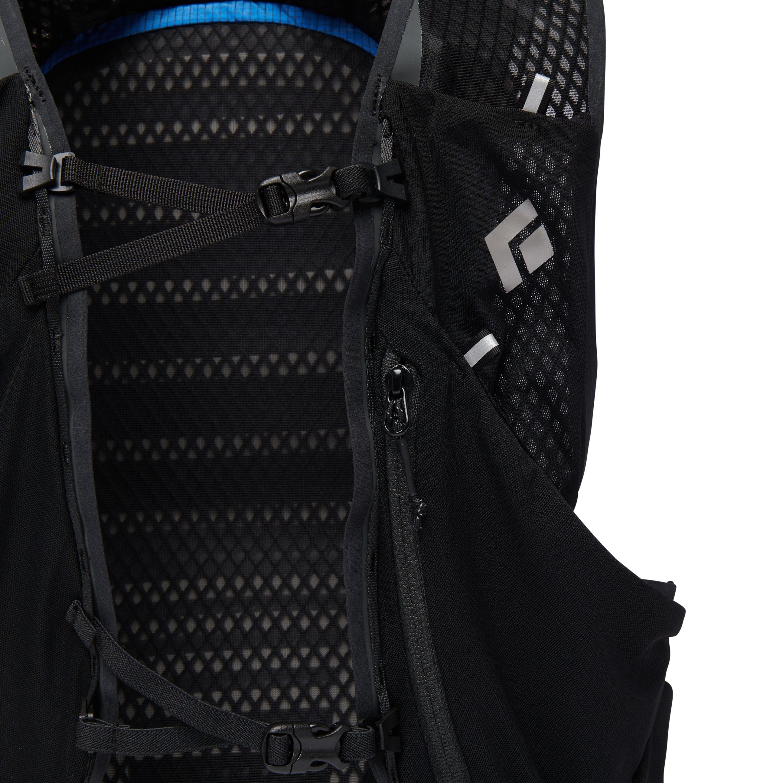 Distance 15 Backpack - Past Season - Image 11