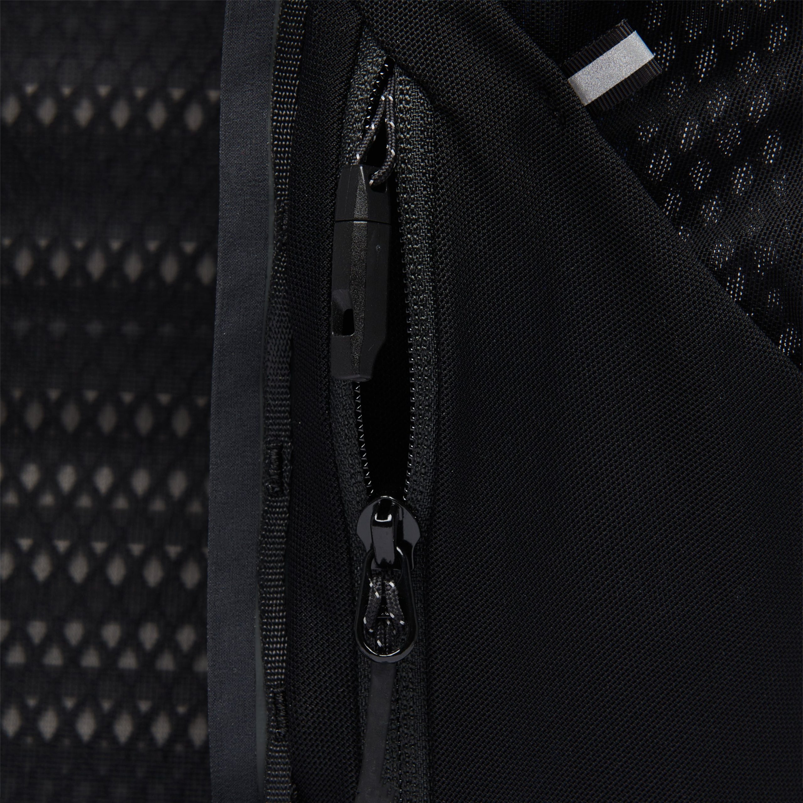 Distance 22 Backpack - Past Season - Image 9
