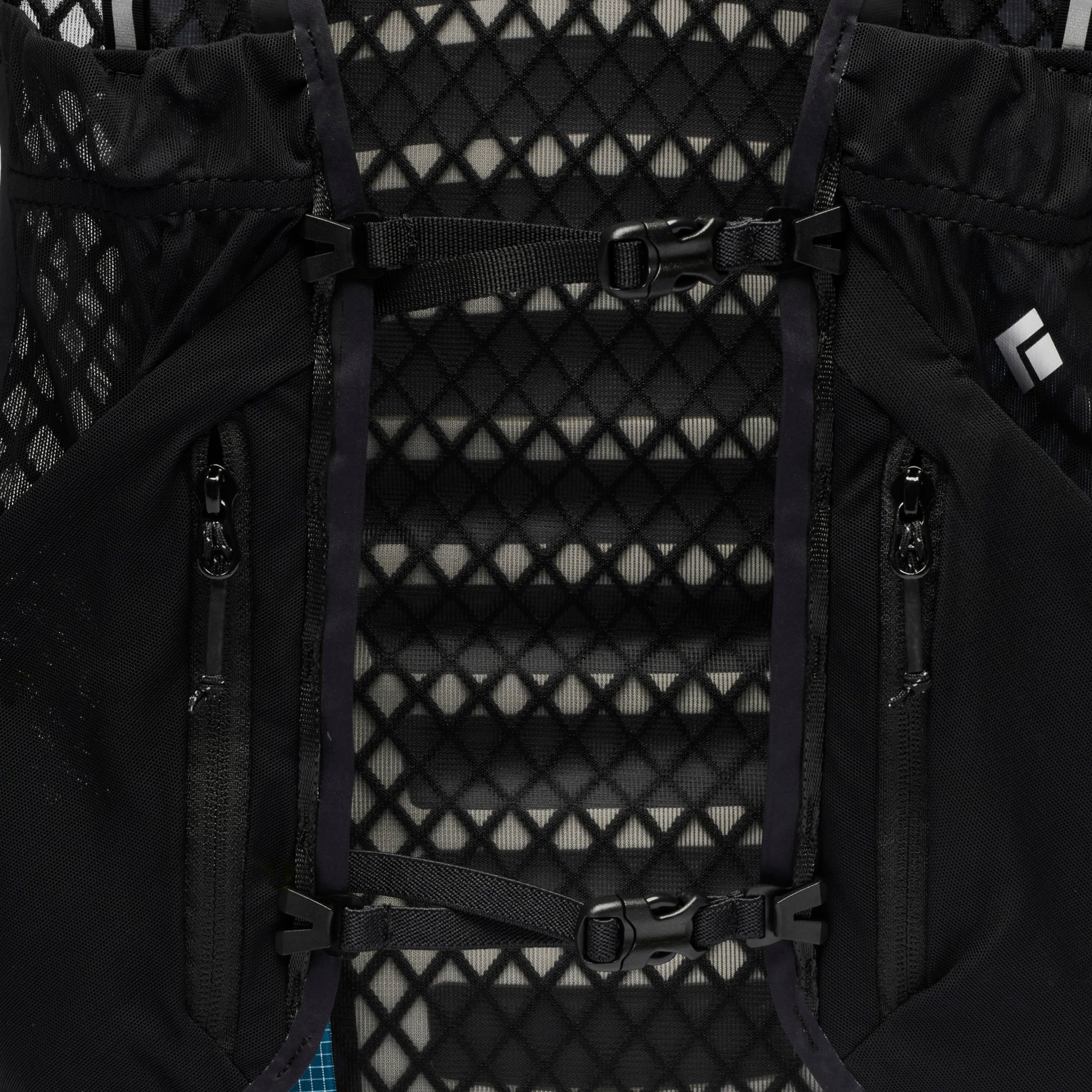 Distance 8 Backpack - Image 21