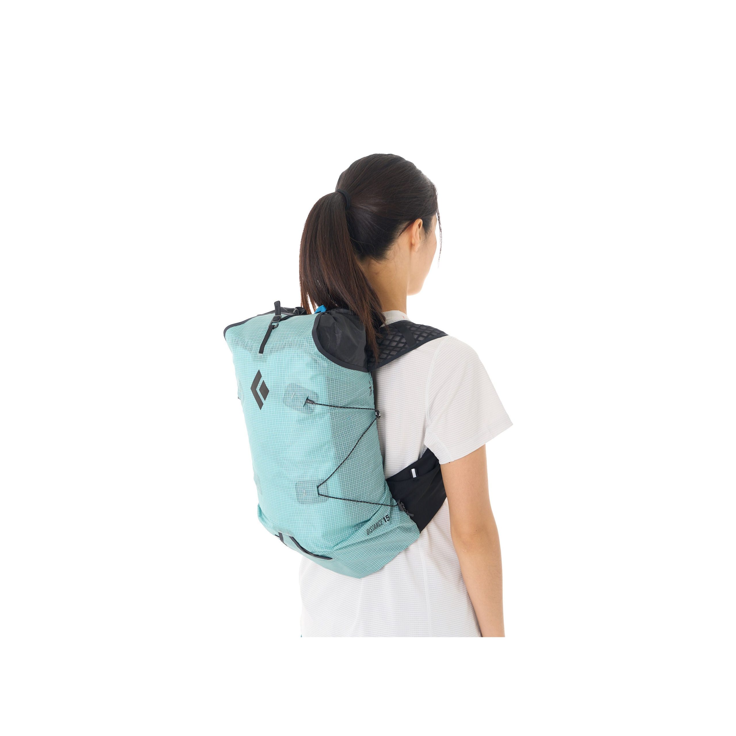 Women's Distance 15 Backpack - Image 18