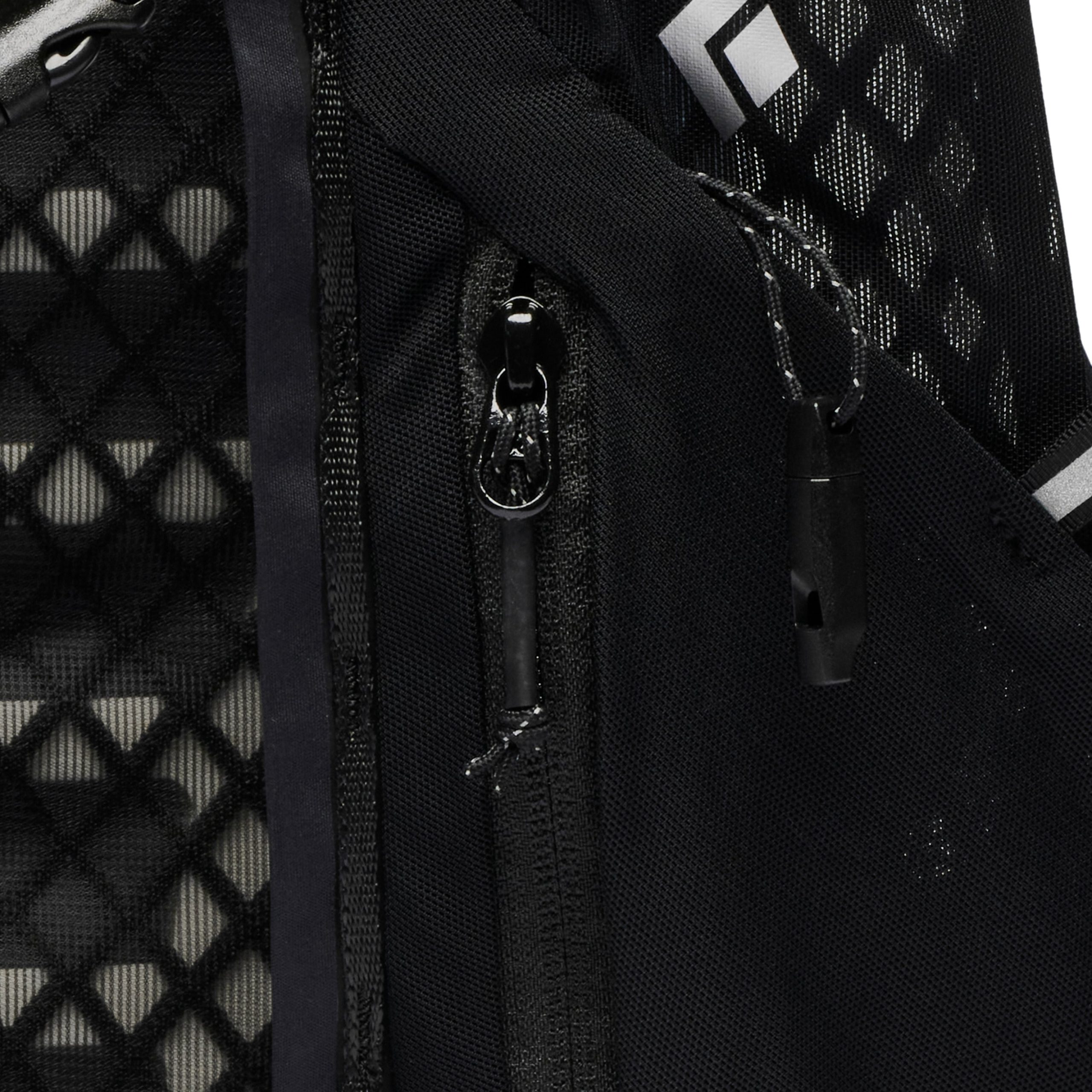 Distance 22 Backpack - Image 23