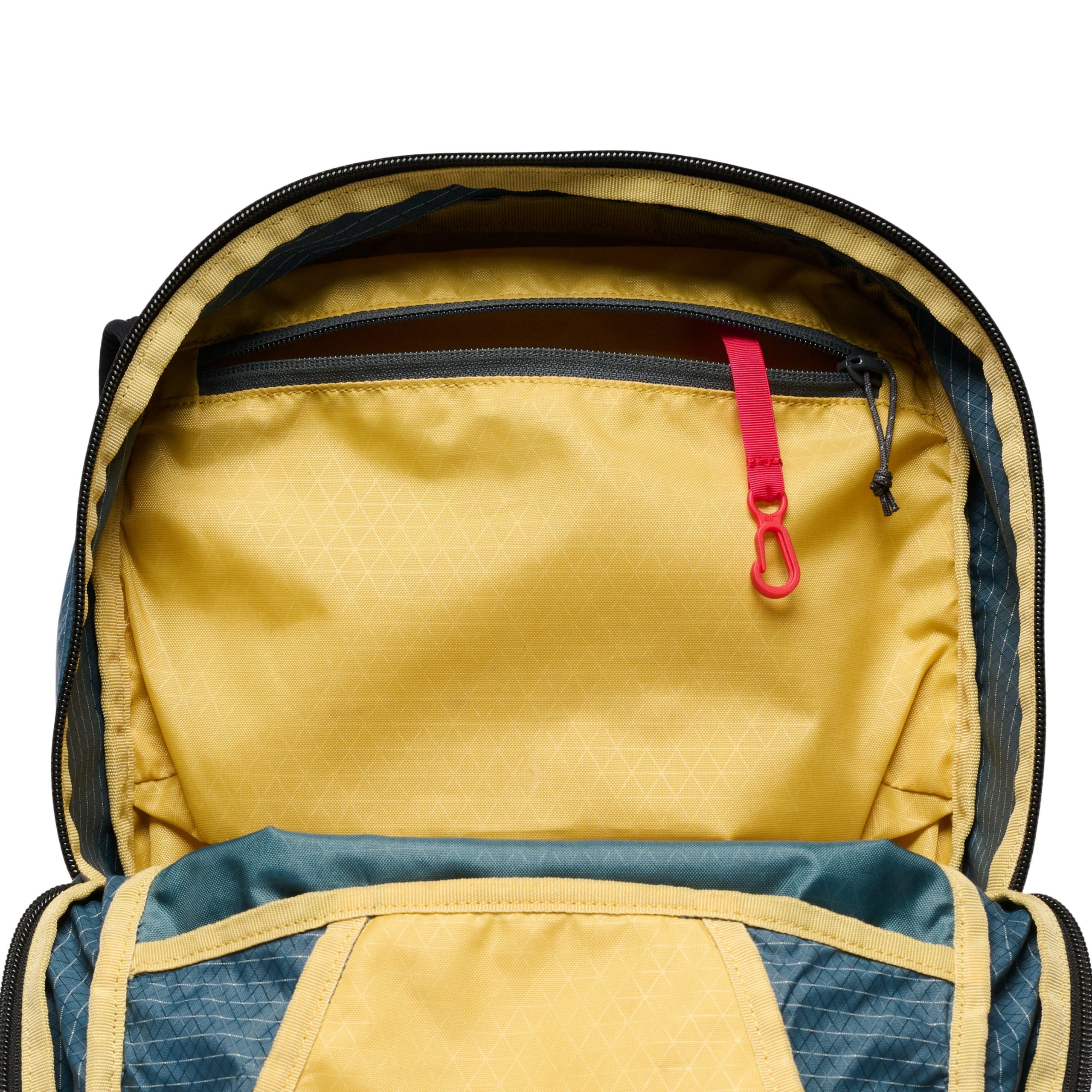 Pursuit 15 Backpack - Image 12