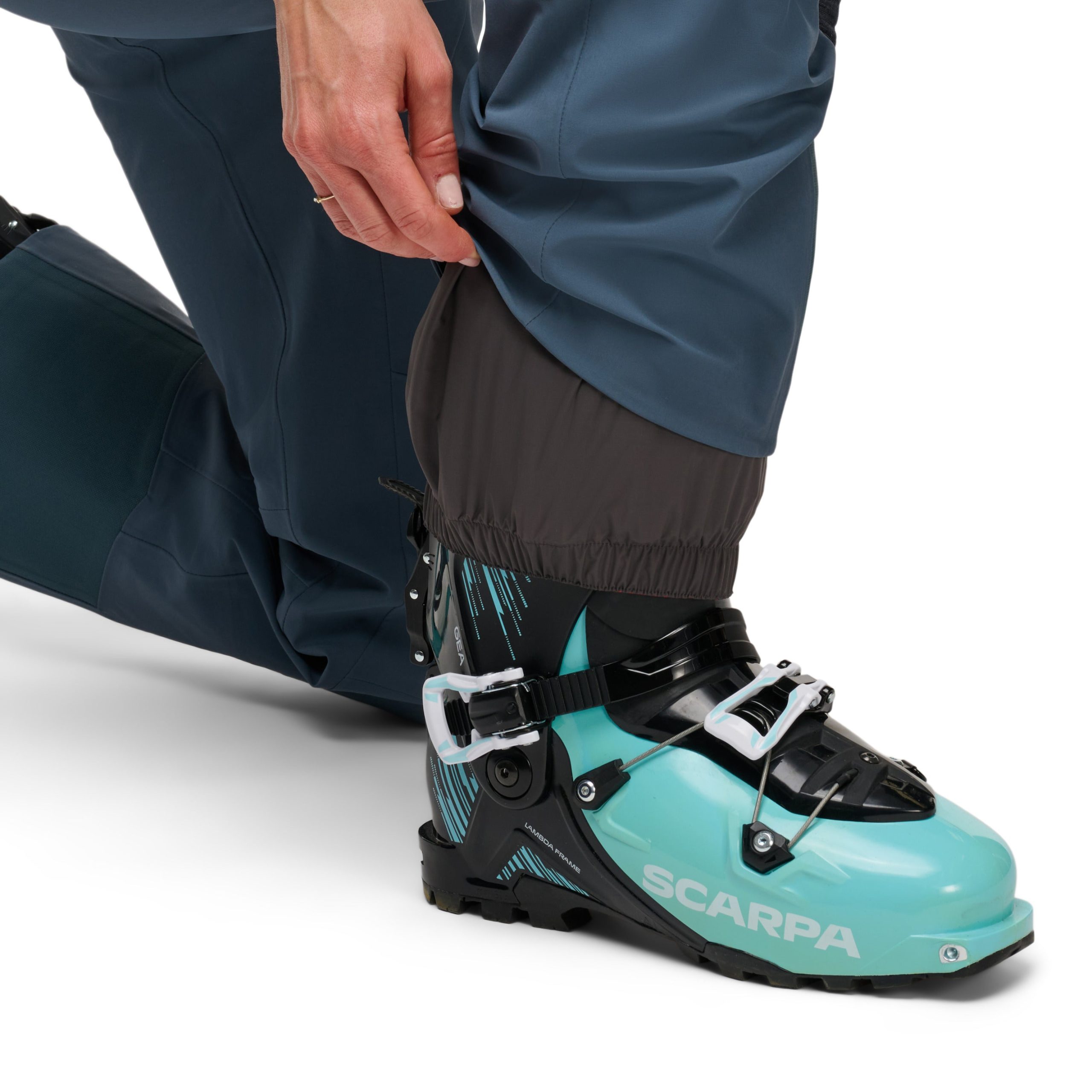 Women's Recon Stretch Bibs - Image 8
