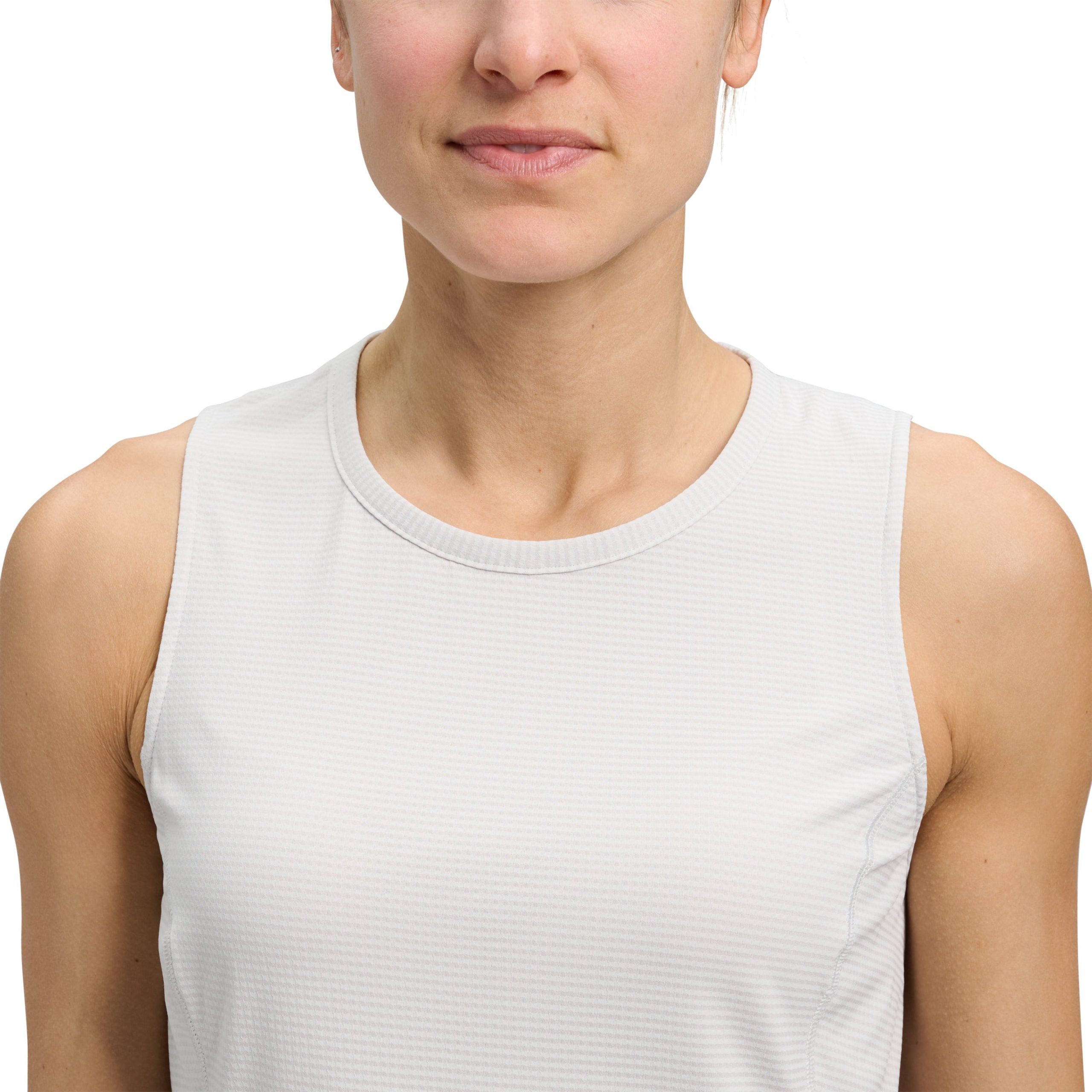 Women's Distance Tech Tank - Image 4